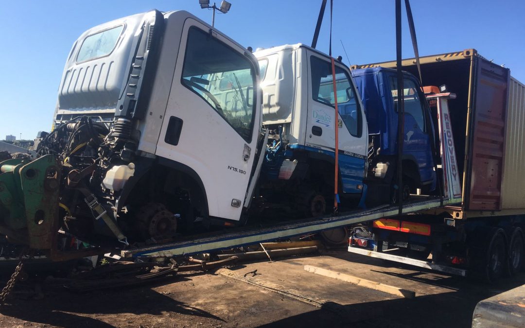 Container of Isuzu & Mitsubishi to the Caribbean