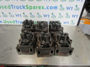 Scania 124 420 Cylinder Head