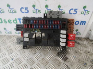 DAF CF75 FUSEBOARD 1373830